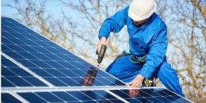 Installation Maintenance Panneaux Solaires Photovoltaïques à Seissan